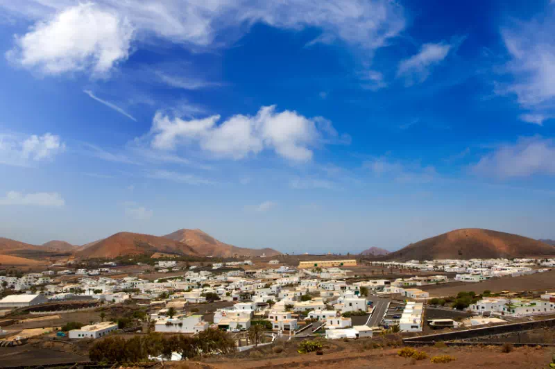 Fontanero urgente en Arrecife - Desatascos, reparaciones, instalaciones, Climatización: 665878070